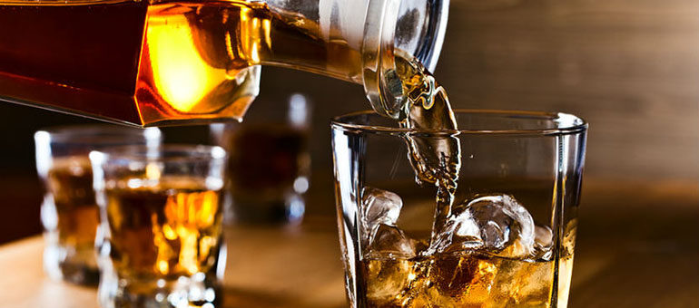 Prof. Wojcieszek: pijaństwo kosztuje nas trzykrotność zysku z obrotu alkoholem