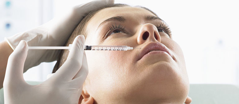 Serum Vs Botox: which wins the war against wrinkles?